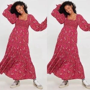 NWOT Sweet Escape Maxi Dress